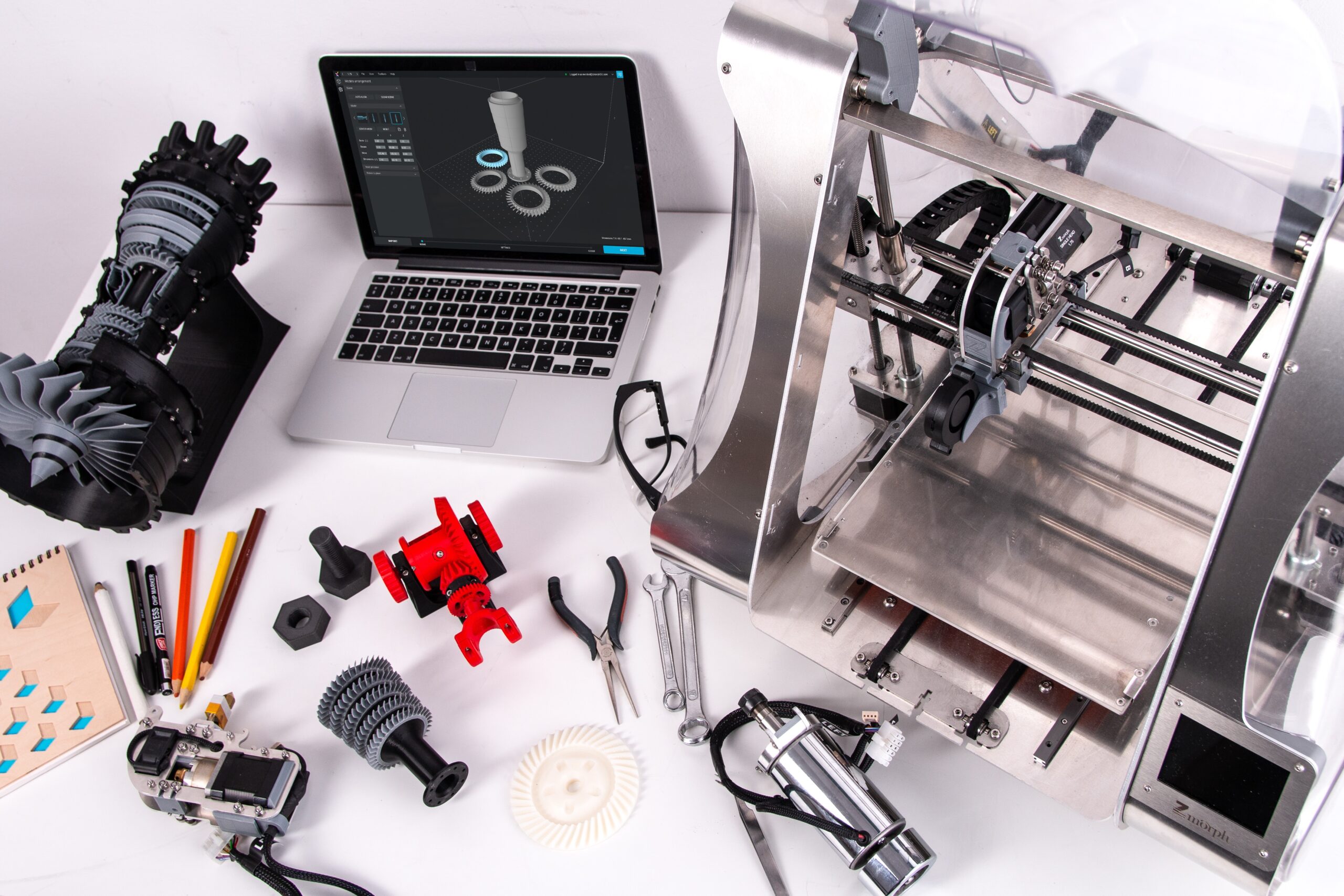 Additive Manufacturing: Basic Principles and Advantages