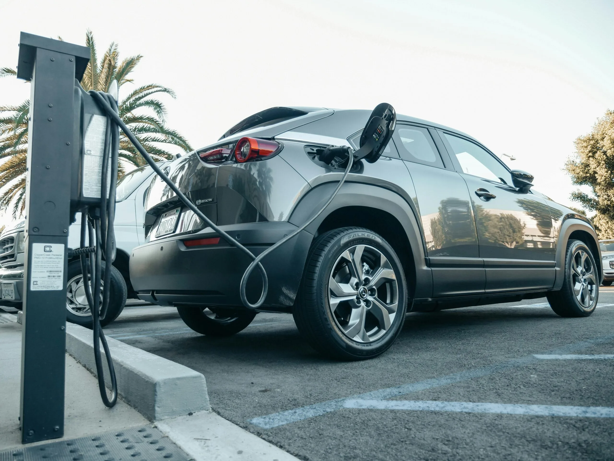 electric car industry 2