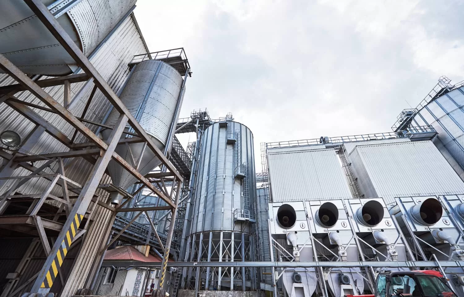 Key Industry Facilities & Licensing in Industrial Zones